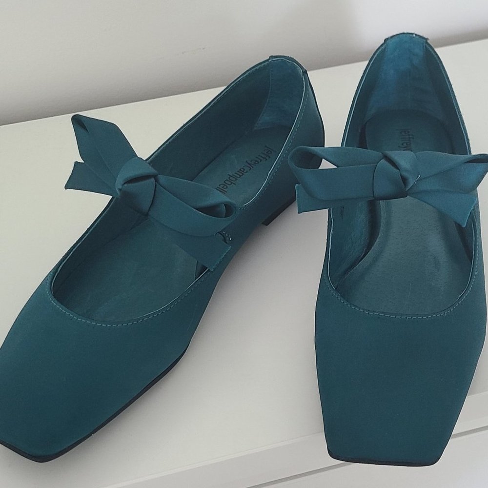 Jeffrey Campbell Bow Square-Toed Flats